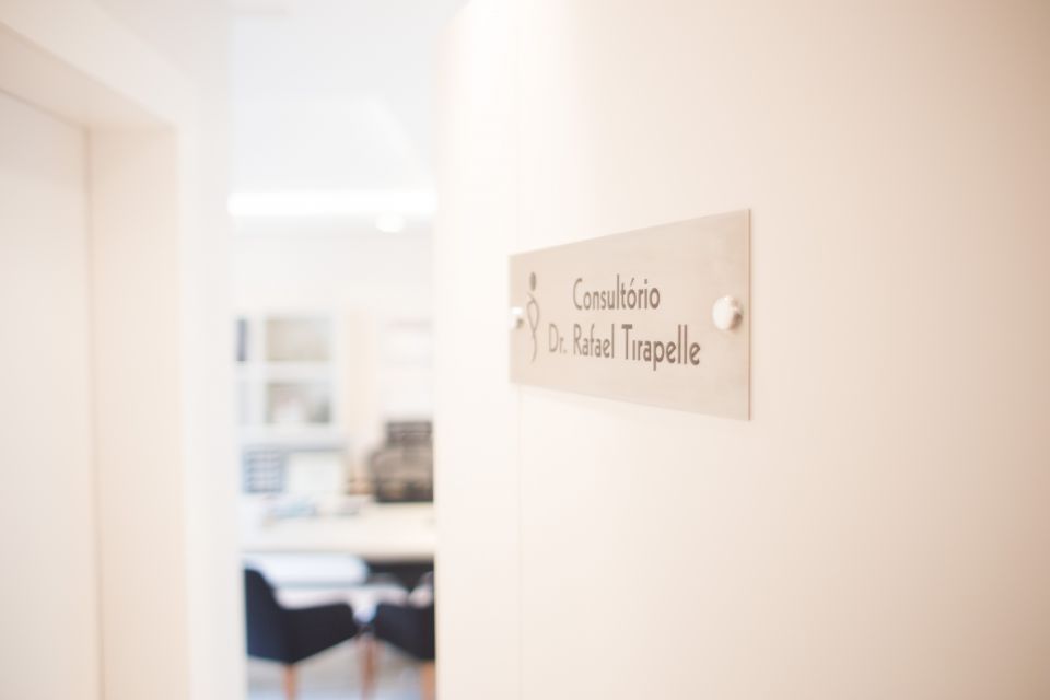 Dr. Rafael Tirapelle - Cirurgia Pl�stica - Rinoplastia - Vaserlipoaspira��o - 