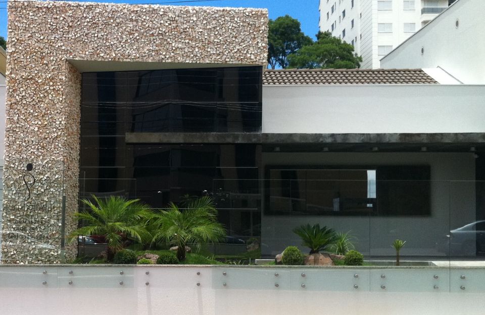 Dr. Rafael Tirapelle - Cirurgia Pl�stica - Rinoplastia - Vaserlipoaspira��o - 