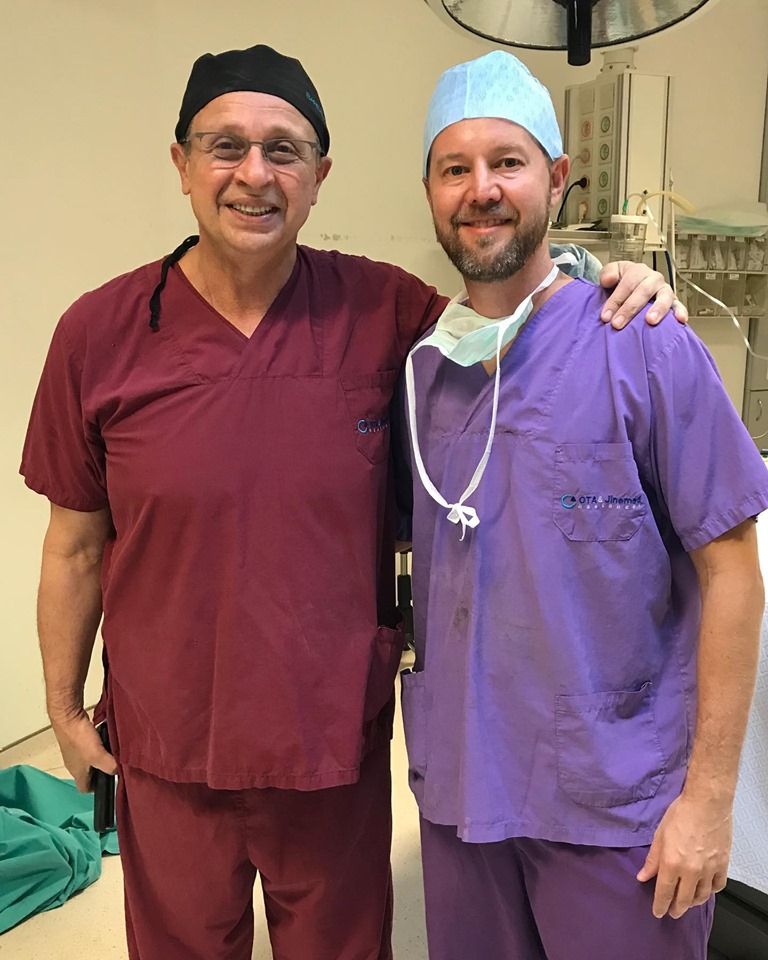 Dr. Rafael Tirapelle - Cirurgia Plstica - Rinoplastia - Vaserlipoaspirao -